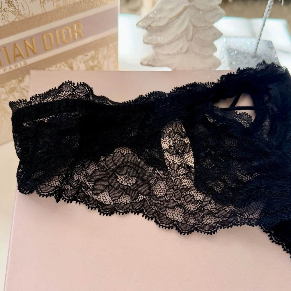 2014 Victoria’s Secret Floral Lace Cheekini See Through Criss Cross Panty Medium